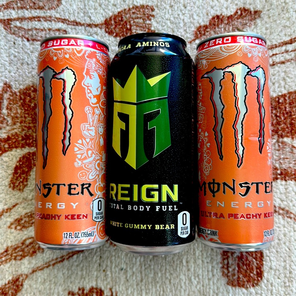 2 Monster peachy keen energy drink 1 REIGN fuel white gummy bear 3 can set NEW